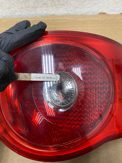 2005 2006 2007 Volkswagen Jetta Right Passenger Rh Side Tail Light AH8209 LK4