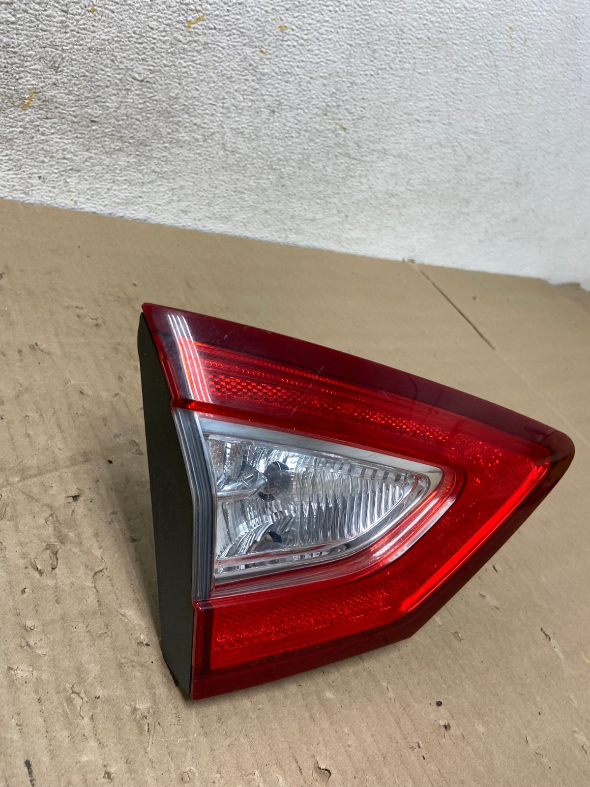 2013 to 2016 Ford Fusion Left Driver Side Tail Light Inner AI2251 LK2