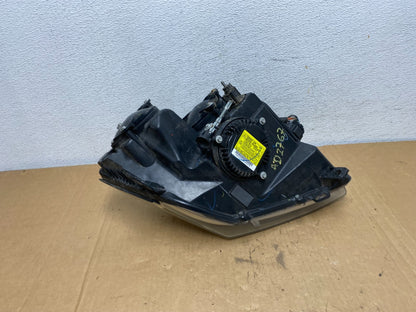 2008 to 2014 Cadillac CTS Right Passegner RH Side Xenon Headlight AD2767 DW6