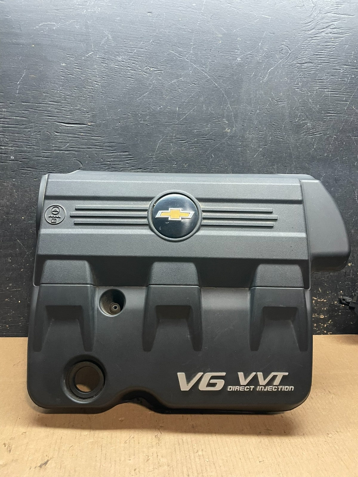 2010 to 2012 Chevrolet Equinox V6 VVT Plastic Engine Cover Shield aa2331 DG0