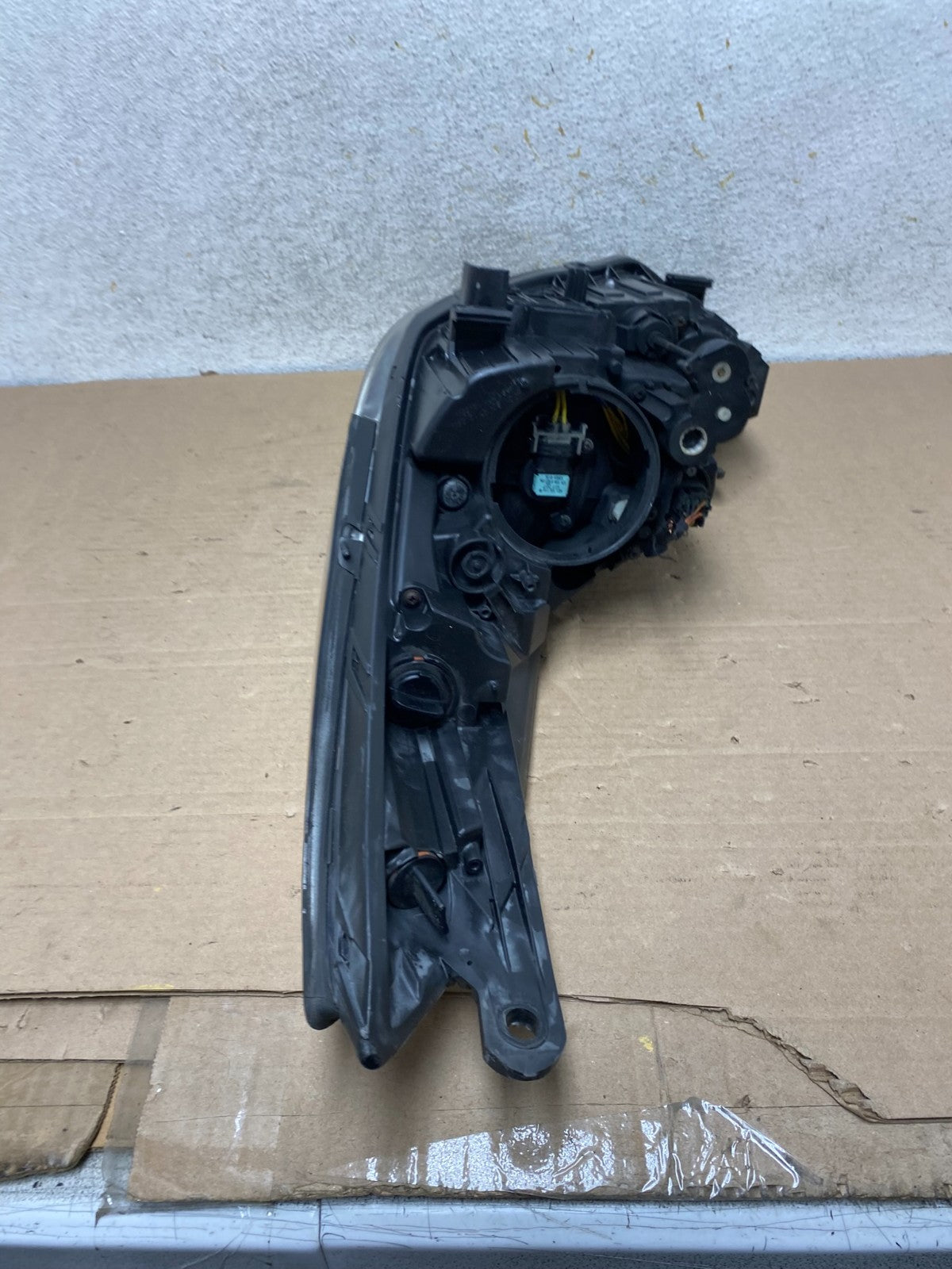 2011 2012 2013 Hyundai Elantra Right Passenger Headlight AH9422 DW8