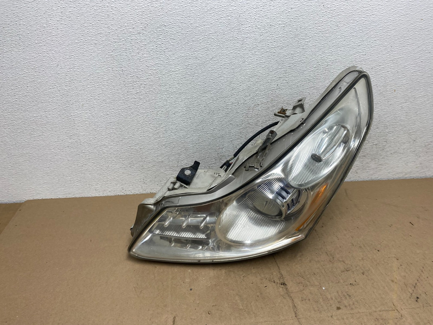 2007-2009 Infiniti G35 G37 Left Driver Hid Xenon Headlight Sedan AE6881 DW2
