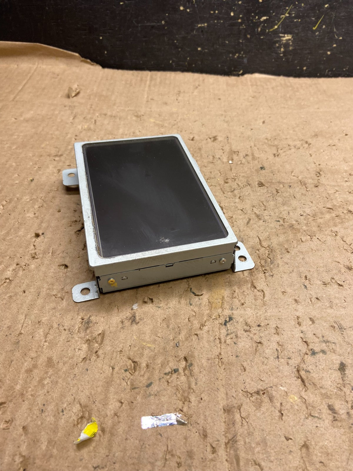 2010 - 2011 Chevrolet Equinox Radio Display Screen Information Dash Oem Z4090 DG3