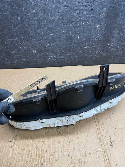 2006 to 2007 Kia Sedona Speedometer Cluster Gauge AF1633 DG7
