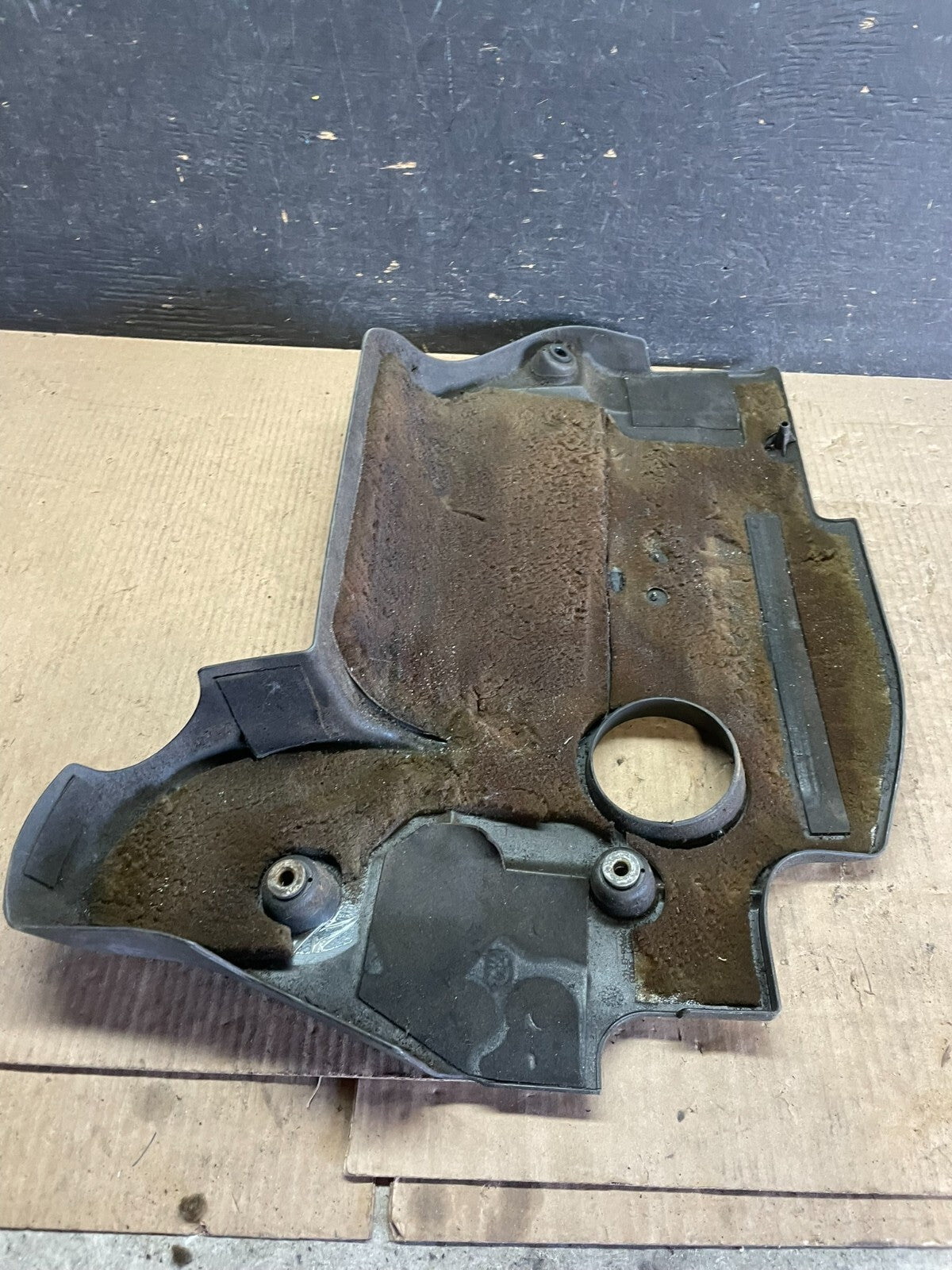 2007 to 2013 Nissan Altima 2.5 L Engine Cover M8828 PS7