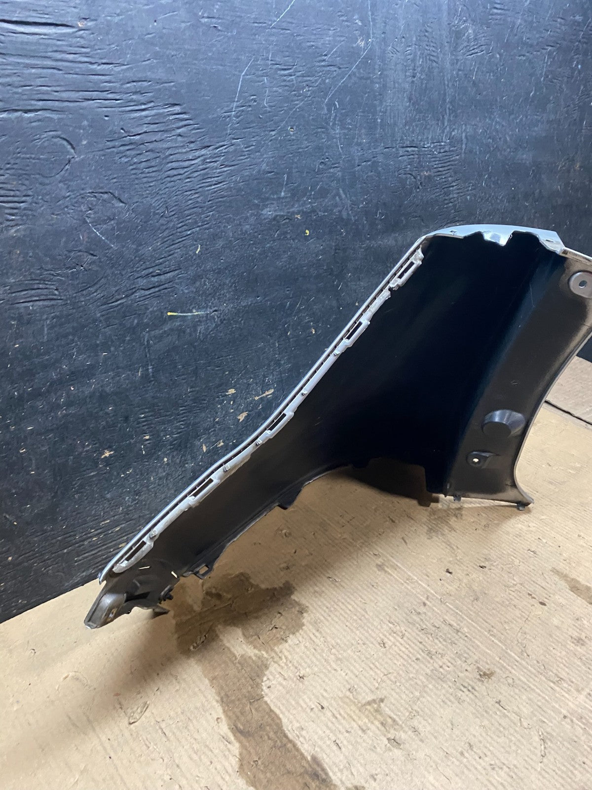 2013 to 2016 Ford Escape Rear Right Passenger RH Side Bumper Cover Oem X3190 DG11