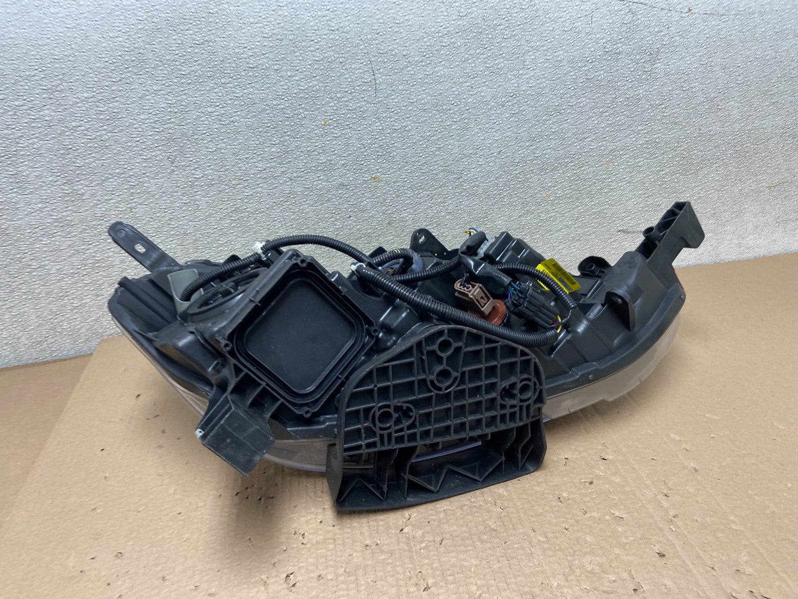 2016 2017 2018 Nissan Sentra Front Left Driver LH Halogen Headlight AB2492 DW7
