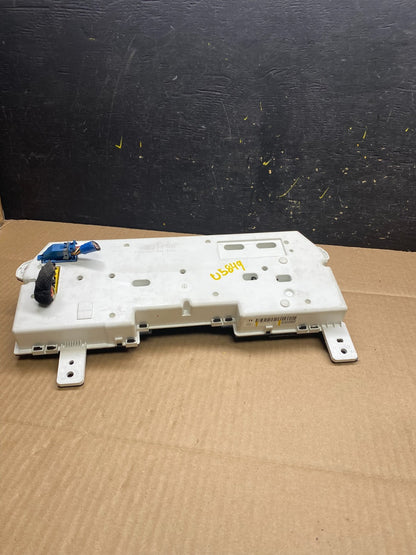 2005 to 2006  Lincoln Navigator Speedometer Gauge Cluster U5849 DG6