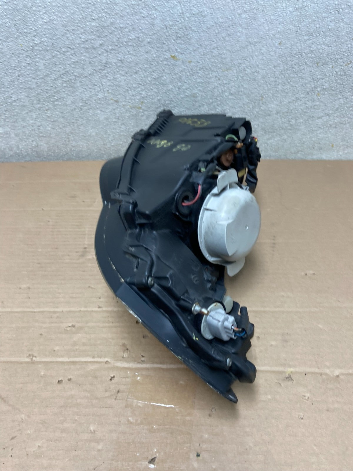 2006 to 2007 Subaru Legacy Right Passenger RH Side Black Headlight Oem AA8680 DW7
