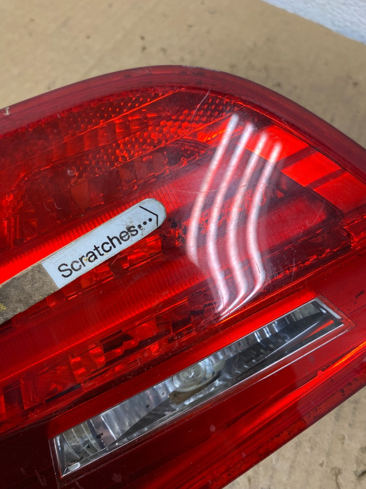 2009 2010 2011 BMW 3 328i 335i E90 Right Passenger RH Tail Light Inner AD2509 DW3