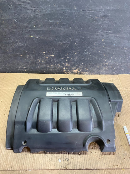 2005 to 2007 Honda Odyssey Black Engine Cover T9482 DG0