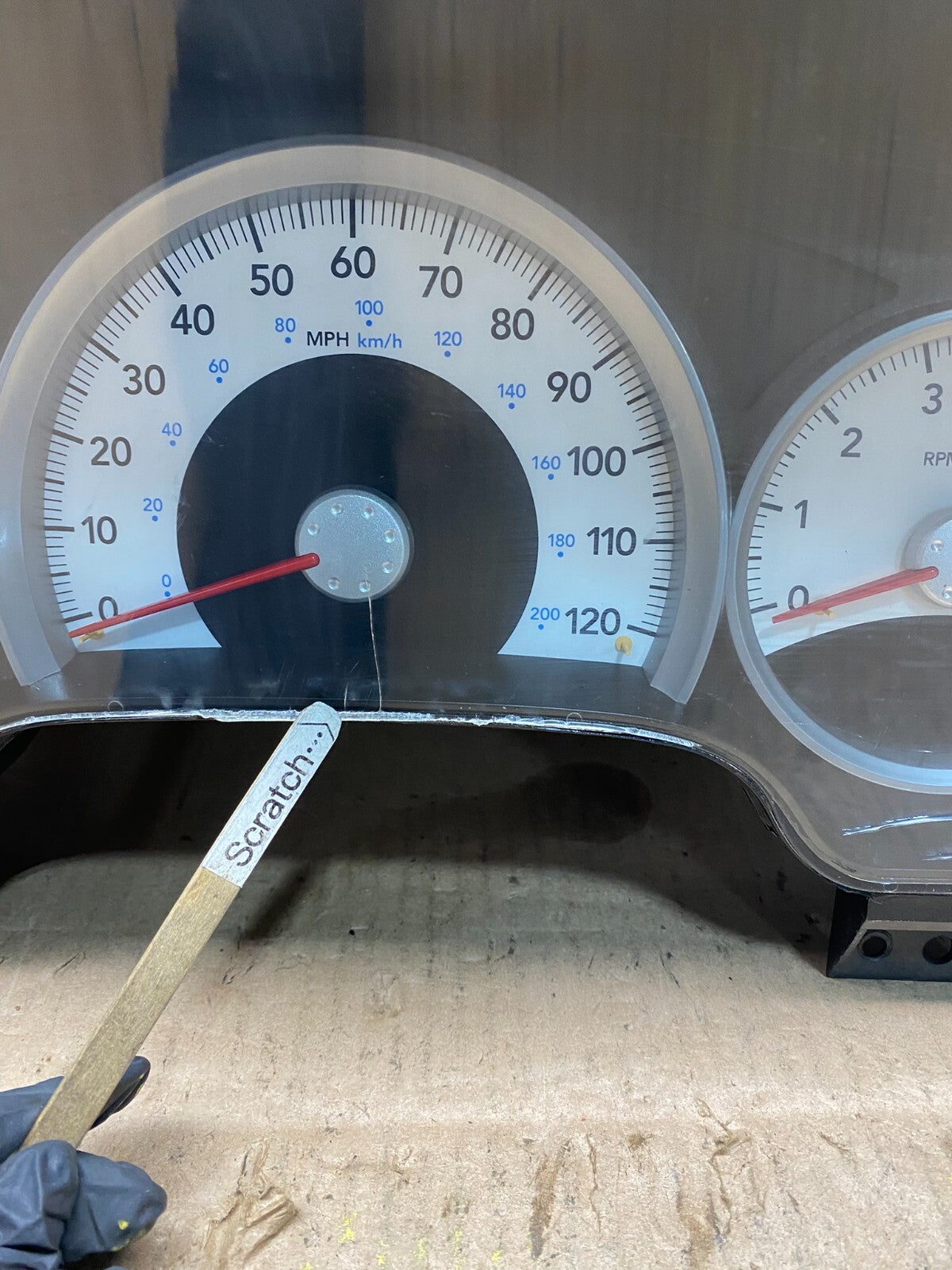 2005 Dodge Durango Speedometer Instrument Cluster Gauge M8017 PS2