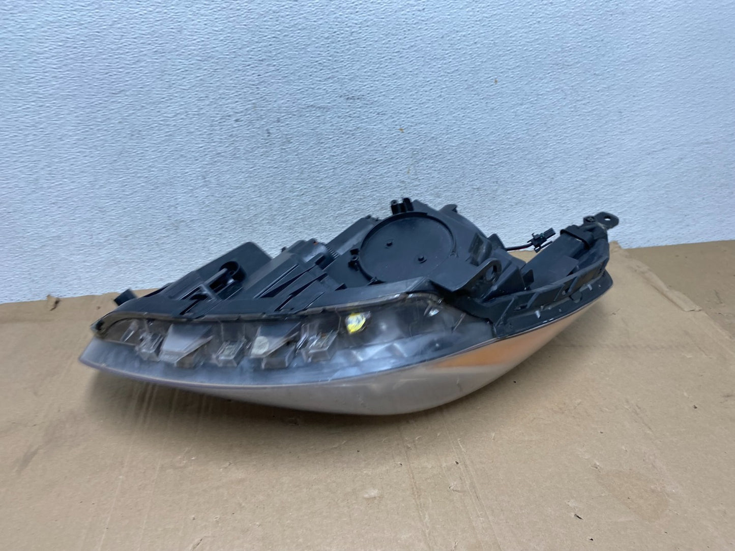 2014 to 2017 Hyundai Accent Sedan Right Passenger LED Headlight ae9091 DG6