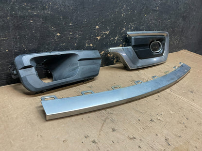 2013 to 2016 GMC Acadia Right+Left Lower  Fog Light Bezel Trim OEM Z5991  DG1