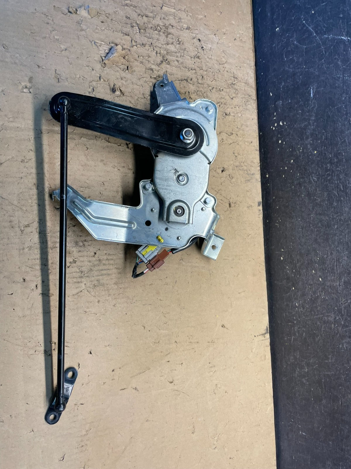 2007 - 2013 Acura MDX Honda Odyssey  Lift Gate Trunk Lid Motor Actuator W6878 DG5