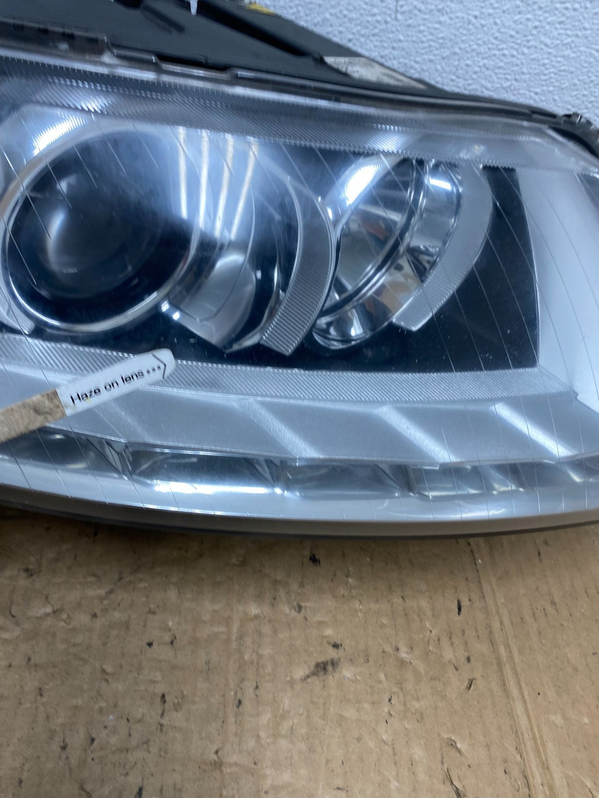 2009-2011 Audi A6 Right Passenger RH Side Headlight Xenon HID AC7726 DW4