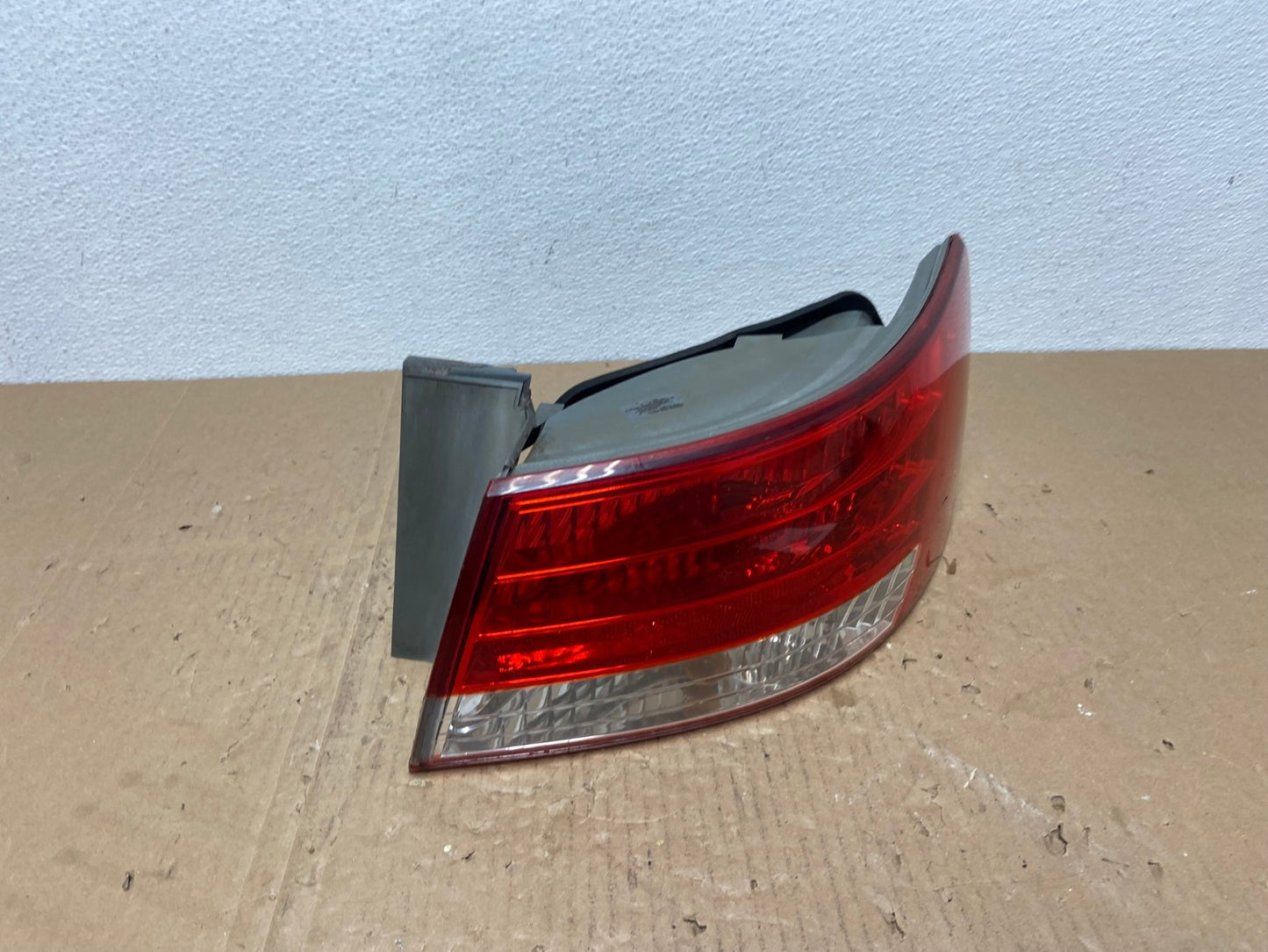 2006 2007 2008 Hyundai Sonata Right Passenger Rh Side Tail Light Oem AB6994 LK2