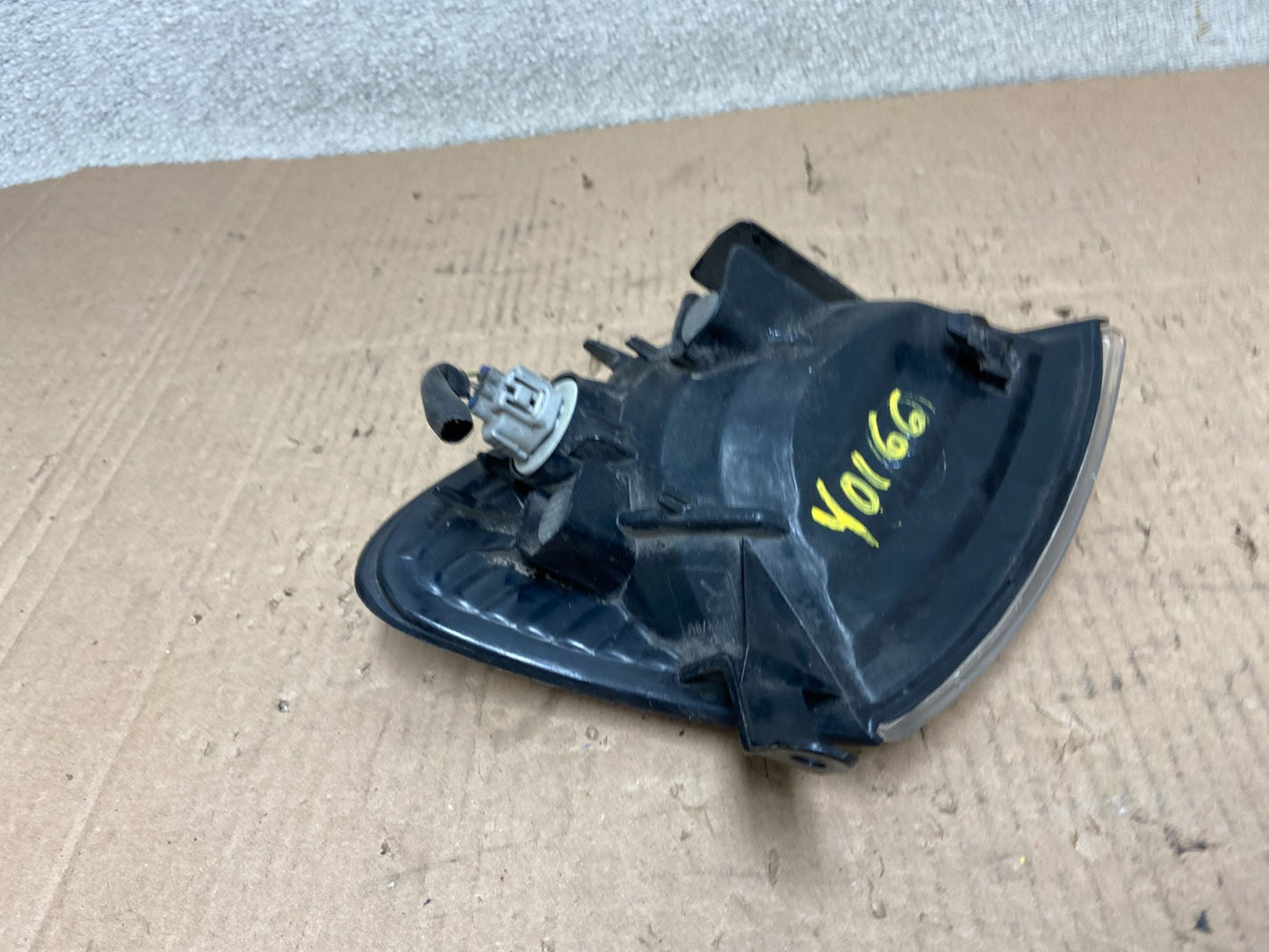 1992-1994 Mercedes W140 S600SEL S600 Right Passenger RH Turn Signal OEM Y0166 DG6