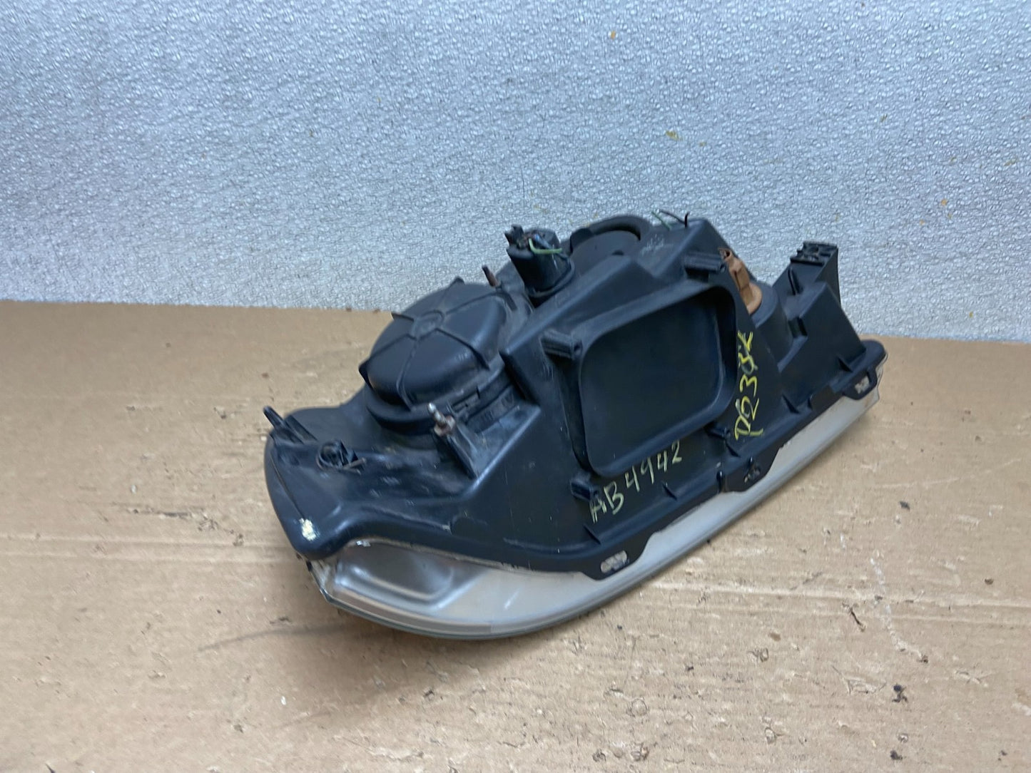 Halogen 2003-2006 Lincoln Navigator Left Driver Lh Side Headlight Oem AB4942 DW6