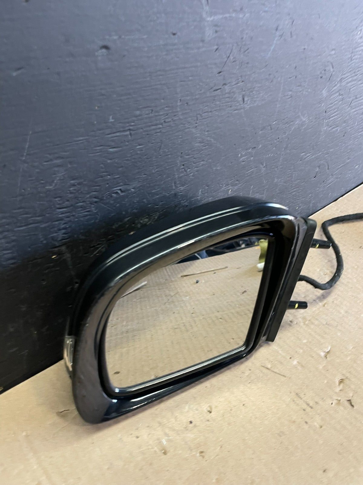 2007 2008  Mercedes GL-Class Left Driver LH Side Door View Mirror OEM AB7701 MS10