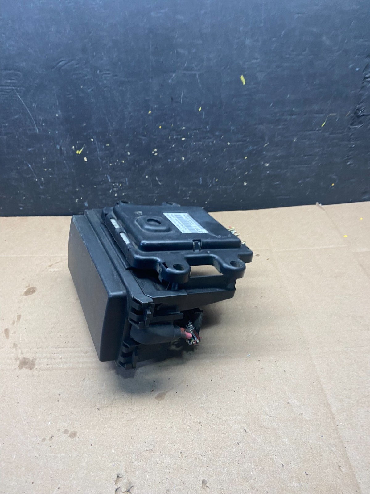 2005 2006 Jeep Grand Cherokee Fuse Box Multi-Function Relay Module Q2197 OE DG2
