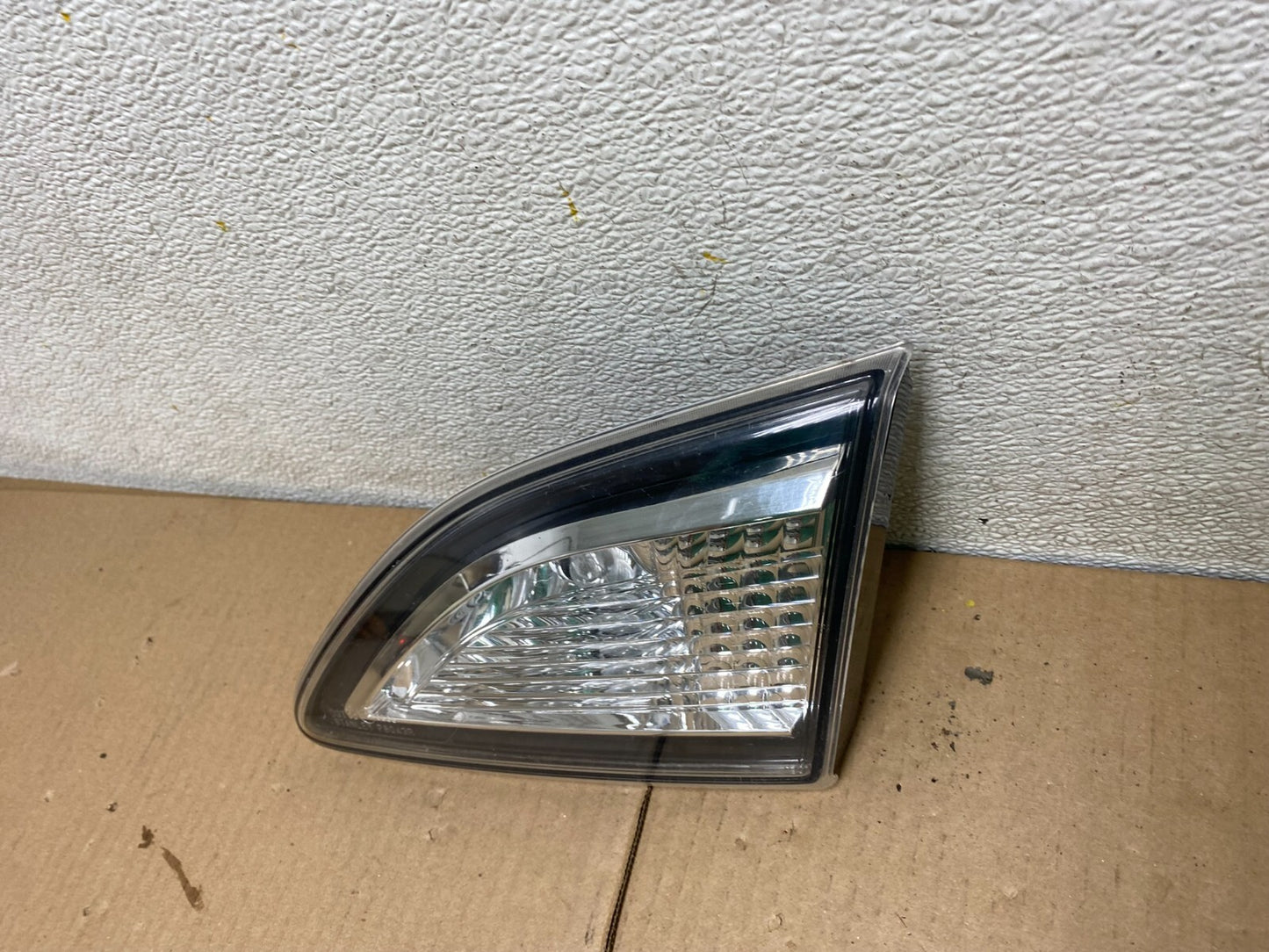 Sedan 2010-2013 Mazda 3 Right Passenger RH Side Inner Tail Light OEM E0039 KC1