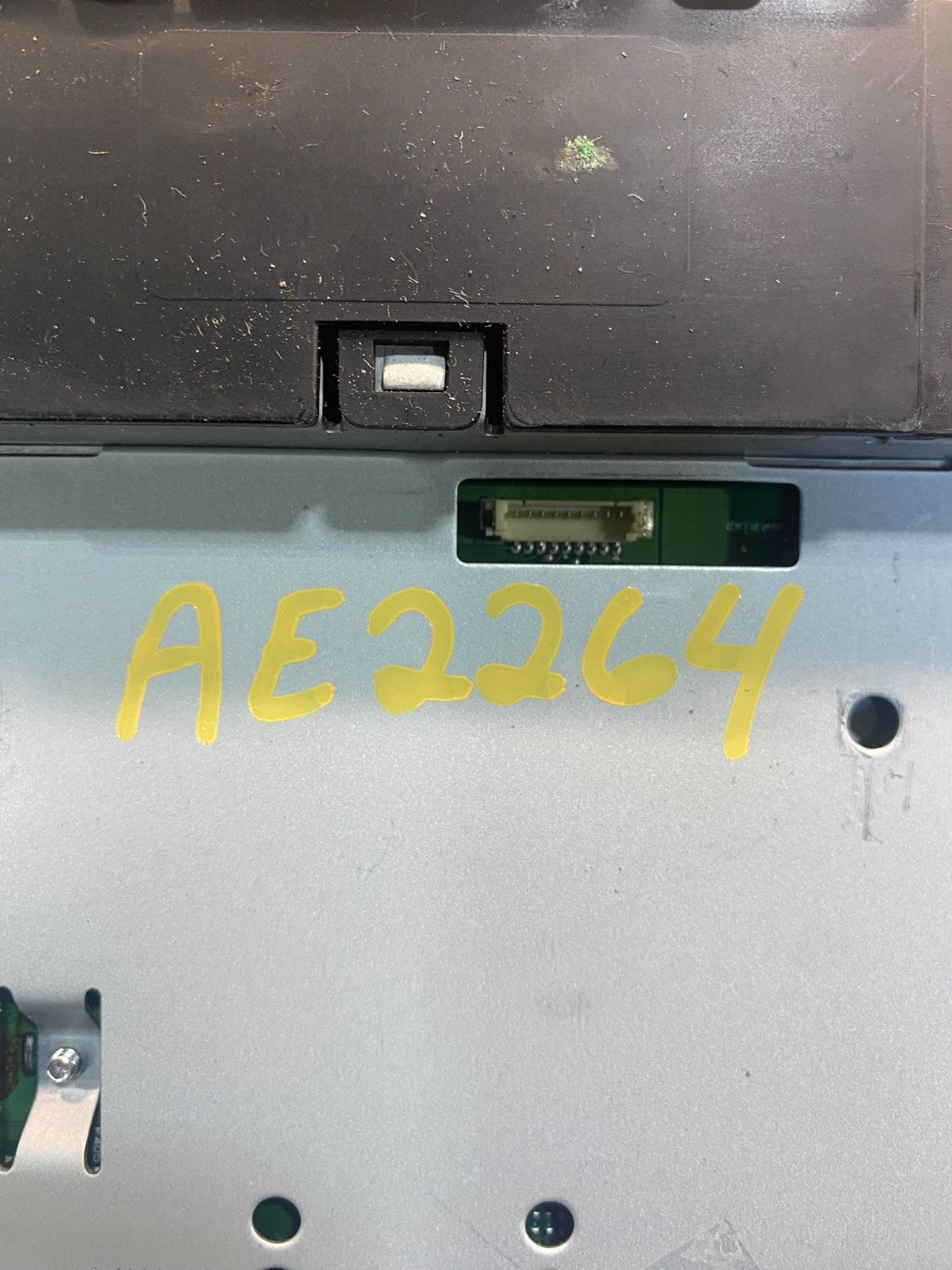 2011 to 2012 Hyundai Sonata Am Fm Cd Player Radio Receiver AE2264 DG7