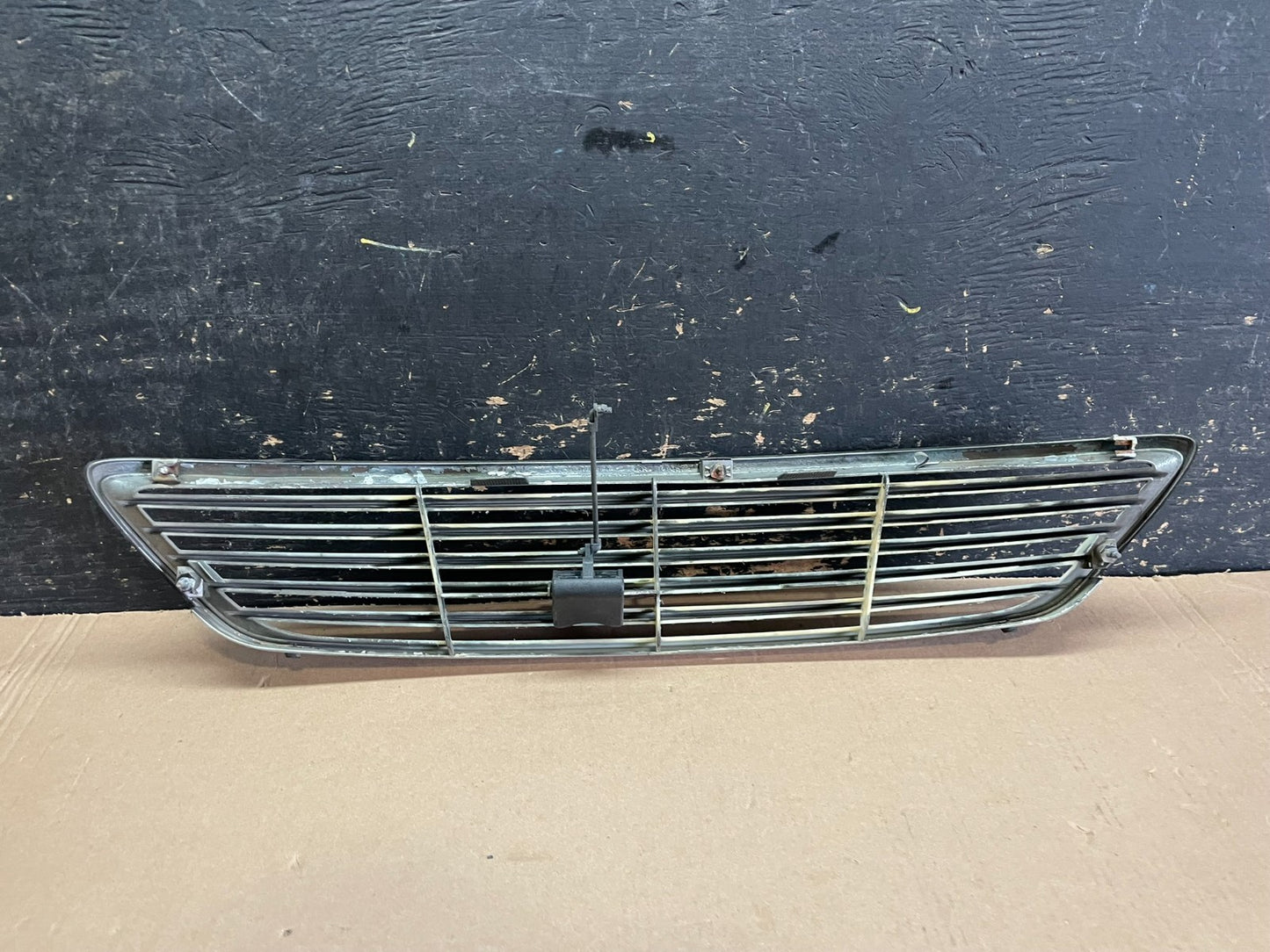 2005 2006 Lexus ES330 Front Upper Grill Grille OEM Z8587 DG3
