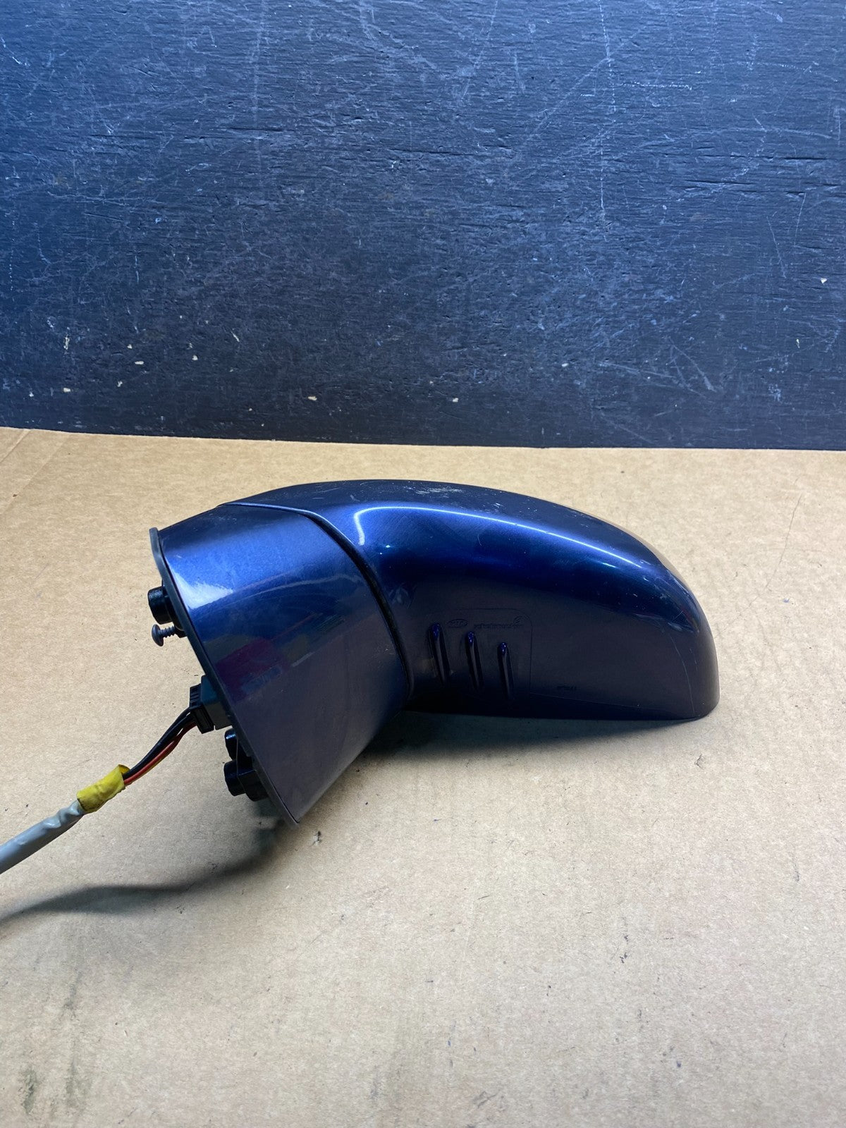 2007 - 2009 Kia Rondo Left Driver LH Side View Door Mirror AH7121 DW3