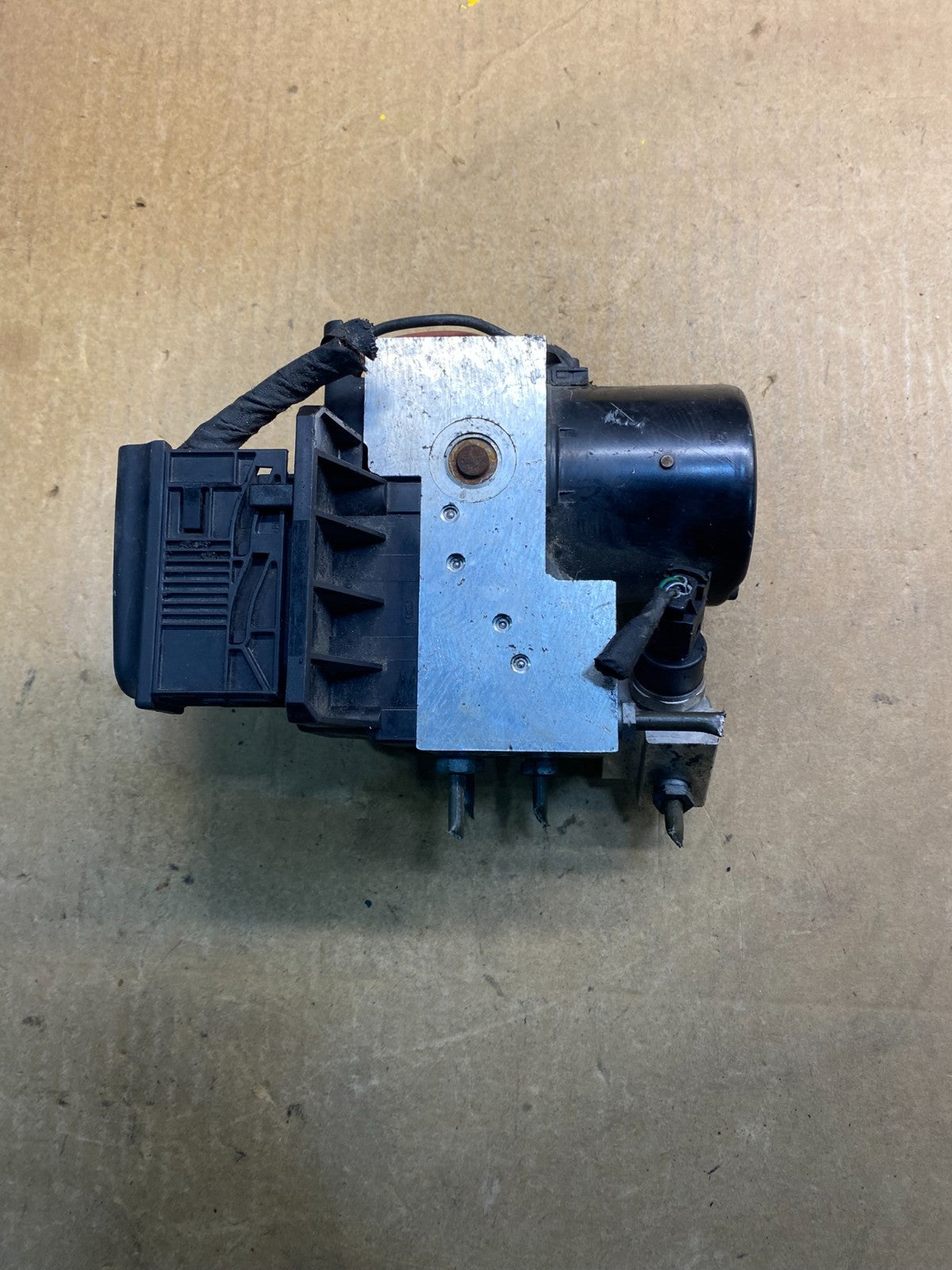 2000 - 2006 Mercedes S600 CL500 S430 ABS Anti Lock Brake Pump Module Z2389 DG4