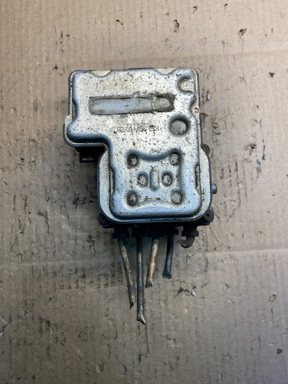 2002 GMC Yukon Denali ABS Anti Lock Brake Pump AB2784 DG5