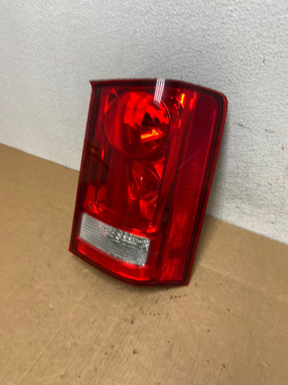 2009 to 2015 Honda Pilot Right Passenger Rh Side Tail light AD4607 LK1