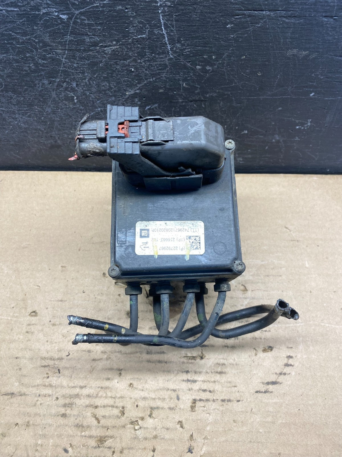 2012-2017 Chevrolet Express GMC Savana ABS Anti Lock Brake Pump AE2121 DW0