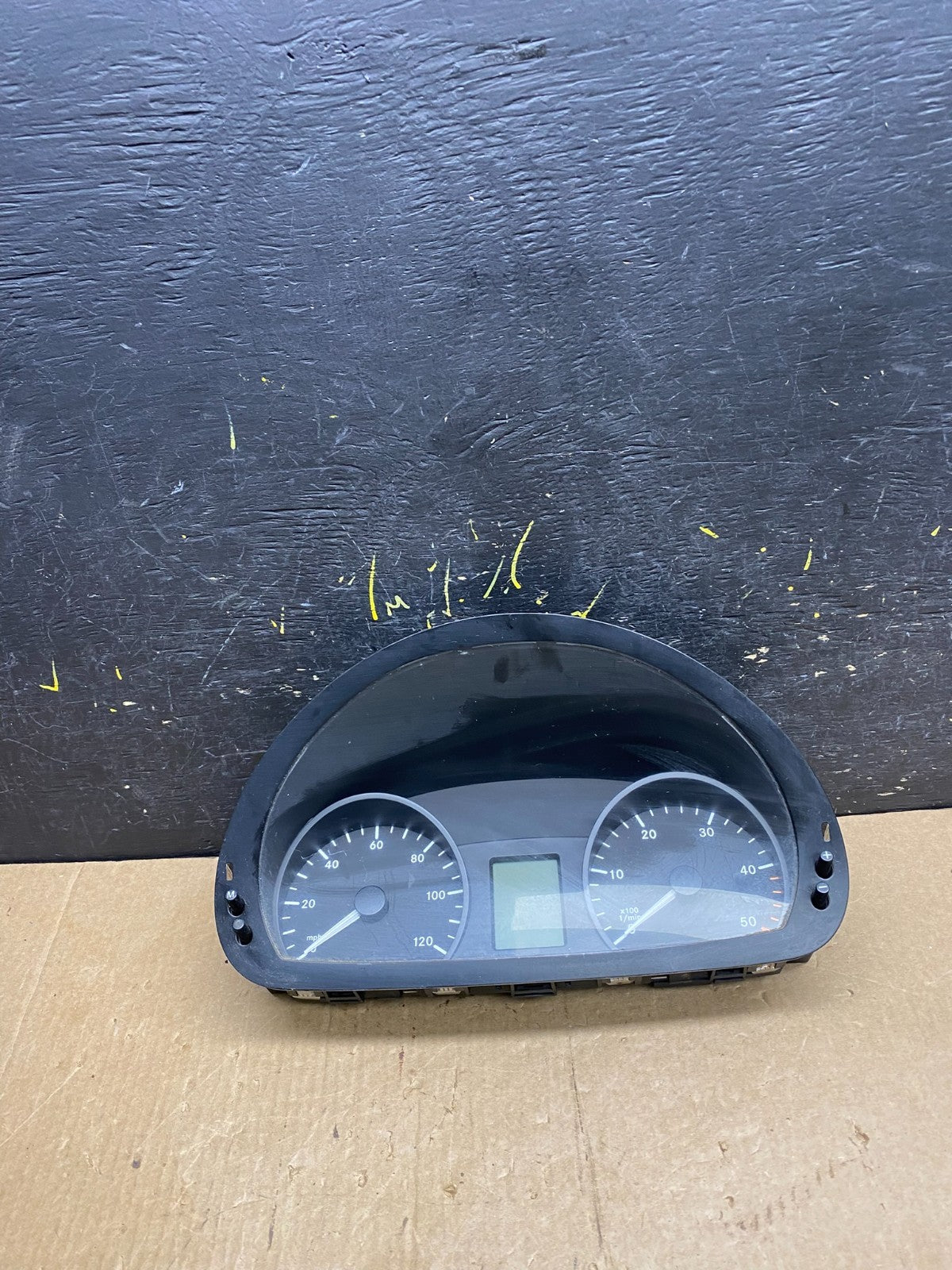 2007 to 2009 Sprinter 2500 3500 Instrument Speedometer Gauge Cluster z4386 DG0