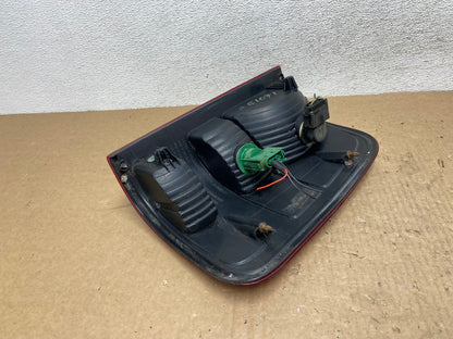 2004 to 2008 Ford F150 F-150 Left Driver LH Side Tail Light AG1071 LK4