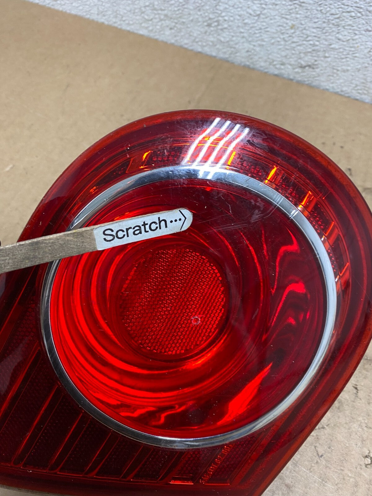 2004-2006 Kia Amanti Left LH Side Tail Light inner L8448 DW3