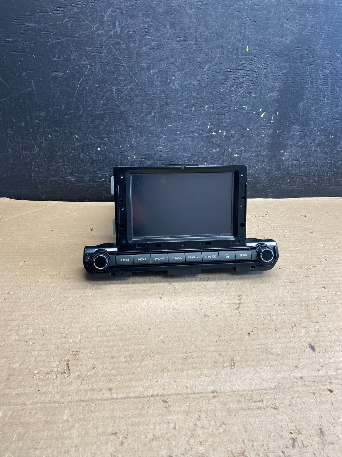 2017 to 2018 Hyundai Elantra Radio Clock Digital Player FM/AM AH5419 DG0