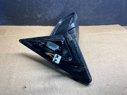 2011 to 2015 Kia Sorento Right Passenger Door Mirror Turn Signal AD9691 DW4