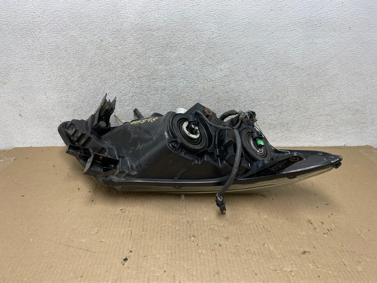 2013 - 2016 Nissan Pathfinder Left Driver LH Side Headlight Halogen AH58487