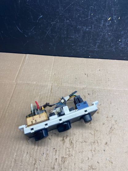 1992 to 1996 Ford F150 Heater A/C Climate Control ab9798 DG4