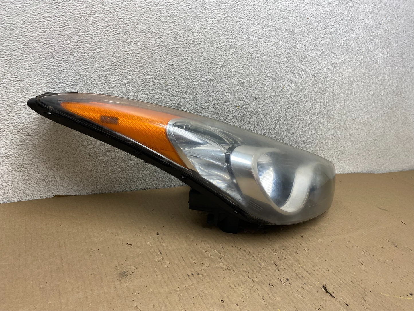 2011 2012 2013 Hyundai Elantra Right Passenger Headlight DEPO AG8024 DW1