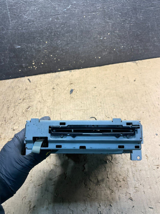 2007 - 2010 Bmw X5 Radio Controller CD Player  Oem W7001 DG0