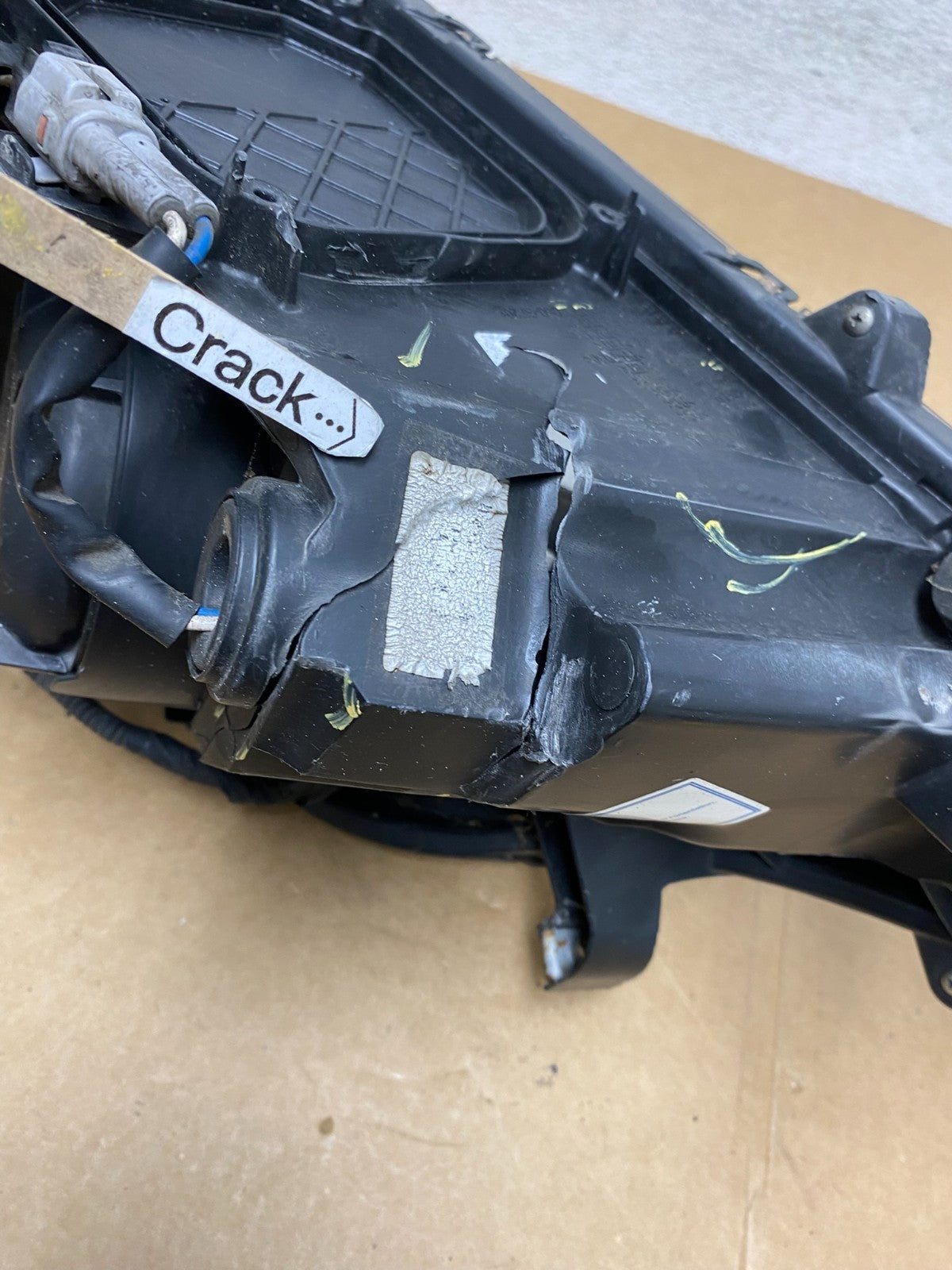 2011-2012 Toyota Avalon Right Passenger RH Xenon HID Headlight AE2944 DW5
