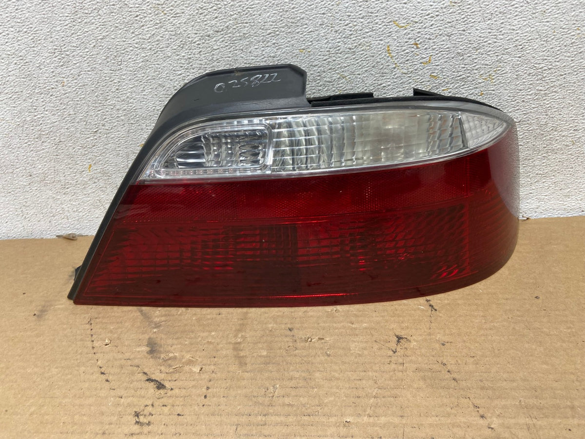 2002 2003 Acura TL Right Passenger Rh Side Tail Light AH4268 LK0