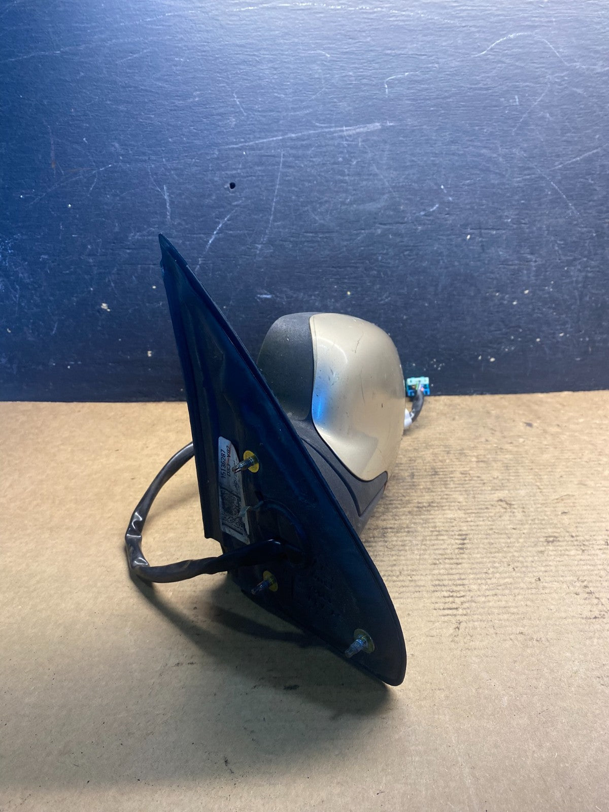 2002 to 2009 GMC Envoy Left Driver LH Side Door Trn Signal Mirror View AA1774 MS1