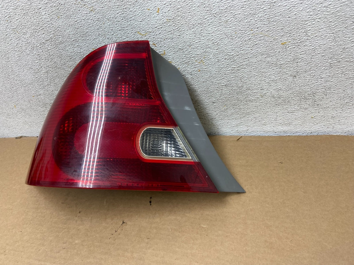 2001 to 2003 Honda Civic Coupe Left Driver Side Lh Tail Light AH4415 DW2