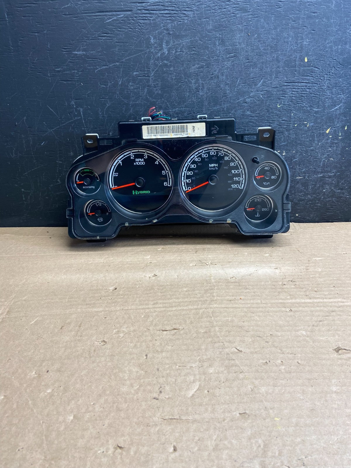 2008 to 2011 Chevrolet Tahoe Hybrid Cluster Gauge Speedometer ECM AF2540 DG0