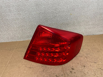 2003 to 2004 Infiniti G35 Right Passenger Rh Side Tail Light Oem AA3944 DW0
