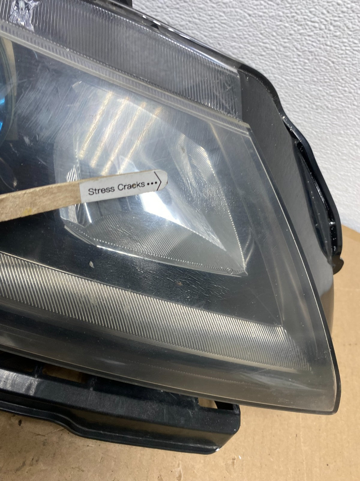 2011 to 2012 Honda CRZ CR-Z Right Passenger RH Side Headlight ab6679 DG4
