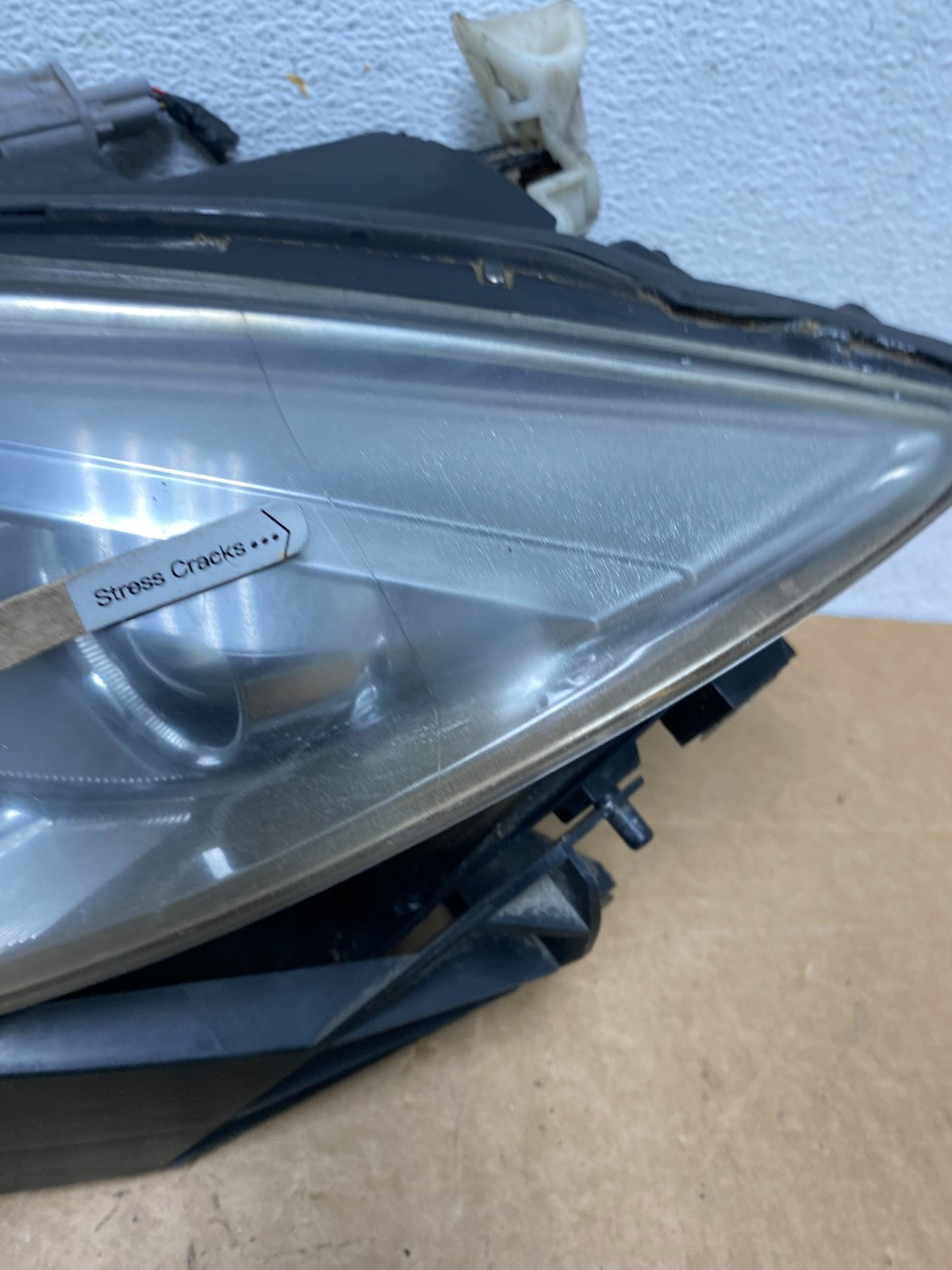 2009 - 2010 Mazda 6 Left Driver LH Side Halogen Headlight AD6257 DW4